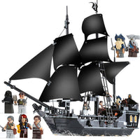 875 Pcs Pirates of the Caribbean Building Blocks - The Black Pearl Ship (Free 6 figures) - Golonzo -                                                                             