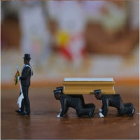 Ghana Cosplay Coffin Dance Ghana Dancing Pallbearers Figure Action Funeral Ghana Dancing-statue-Golonzo