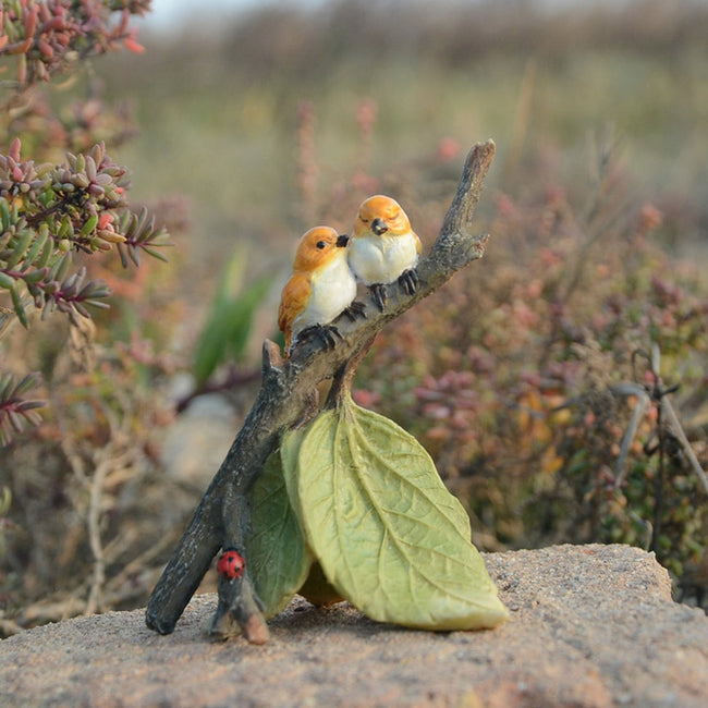 Bird Decor Micro Mini Animals Garden Miniature Figurines Frog on Leaf Animal-statue-Golonzo