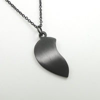 Stainless Steel Two Halves Heart Necklace Simple Black Choker Heart Pendant Fashion Chain Couple-Pendant Necklaces-Golonzo