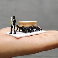 Ghana Cosplay Coffin Dance Ghana Dancing Pallbearers Figure Action Funeral Ghana Dancing-statue-Golonzo